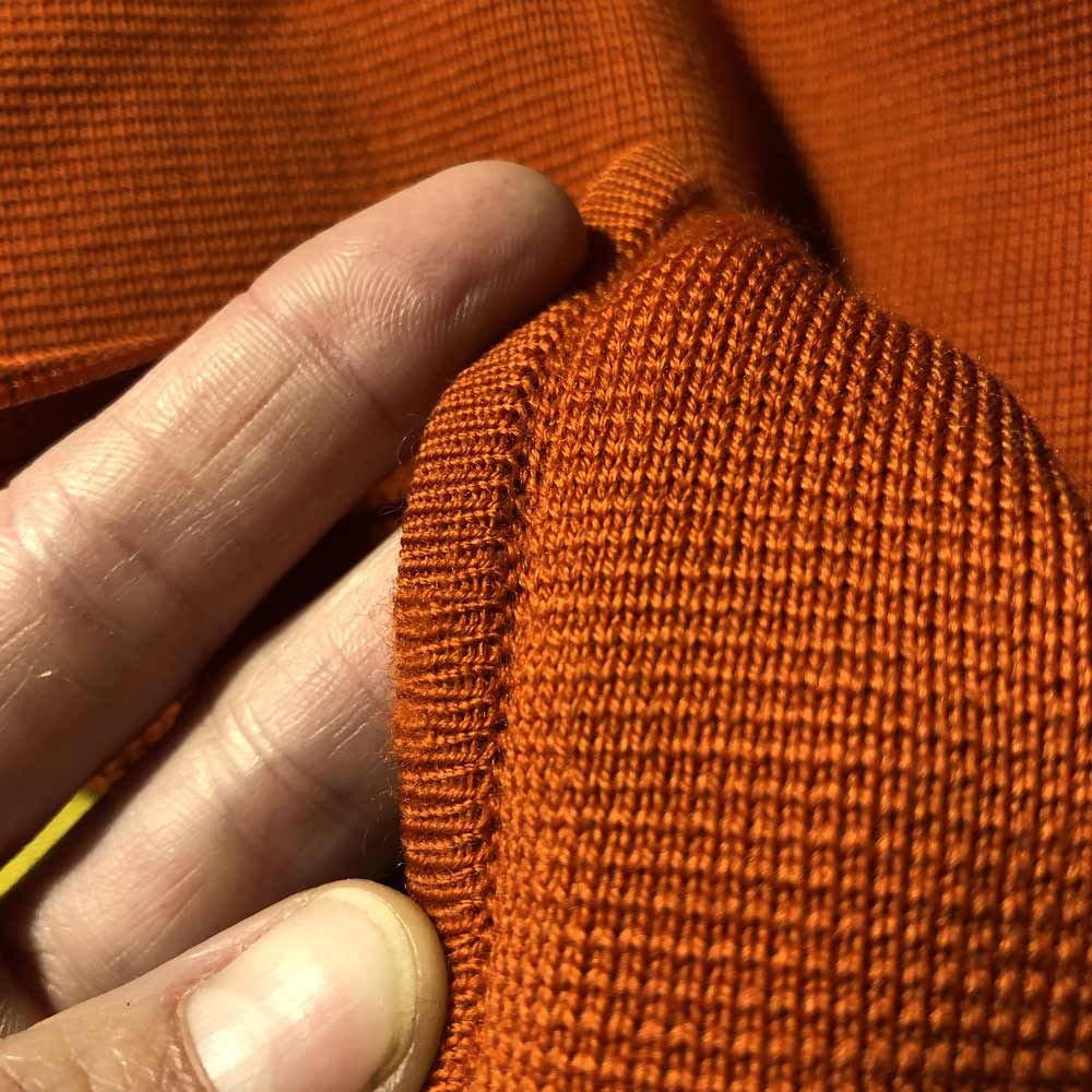 sans-accroc-remaillage-veste-rouille-apres